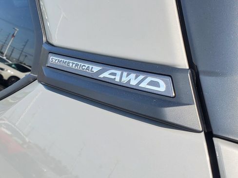 Certified 2025 Subaru Forester Premium AWD/4WD image 31