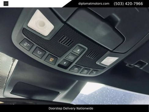 Used 2020 Ford Expedition XLT w/ Equipment Group 202A AWD/4WD image 45