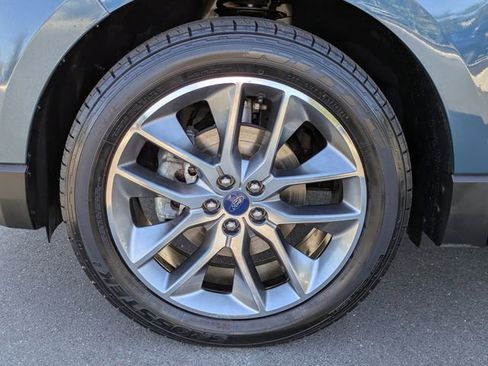 Used 2016 Ford Edge Titanium w/ Equipment Group 302A FWD image 11