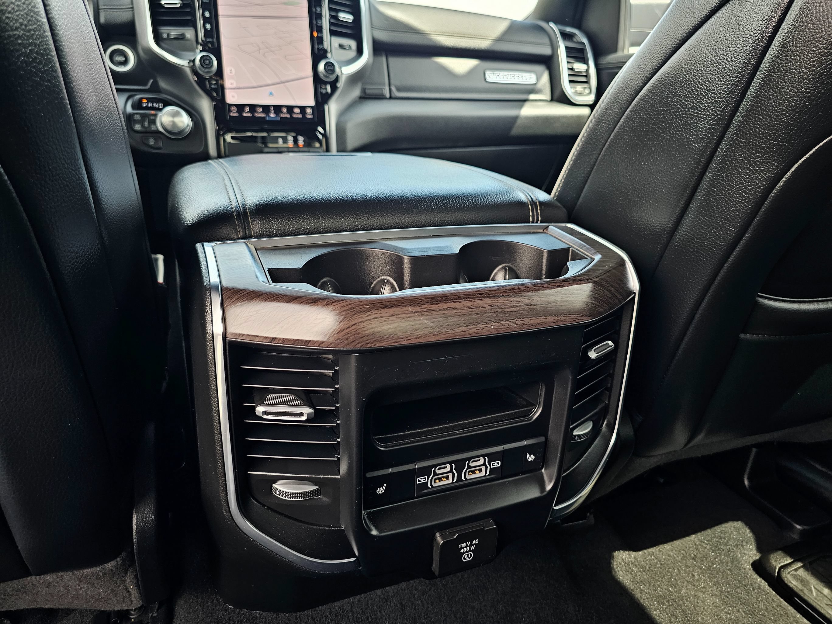 Used 2025 RAM 1500 Laramie AWD/4WD image 21