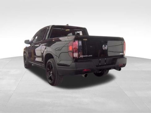 Used 2021 Honda Ridgeline Black Edition image 5