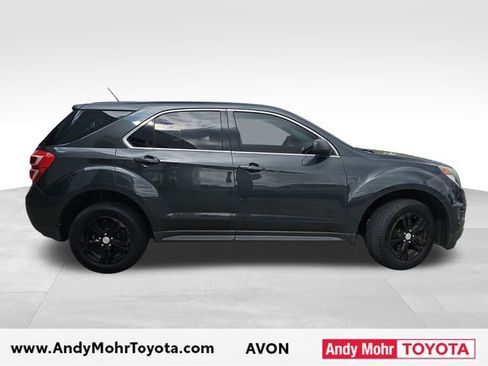 Used 2017 Chevrolet Equinox LS FWD image 8