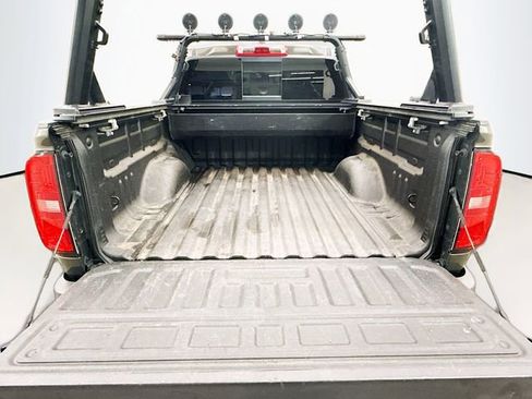 Used 2018 Chevrolet Colorado Z71 image 28