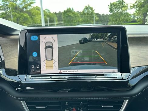 New 2025 Volkswagen Atlas SE image 17