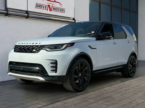 Used 2023 Land Rover Discovery S R-Dynamic image 6