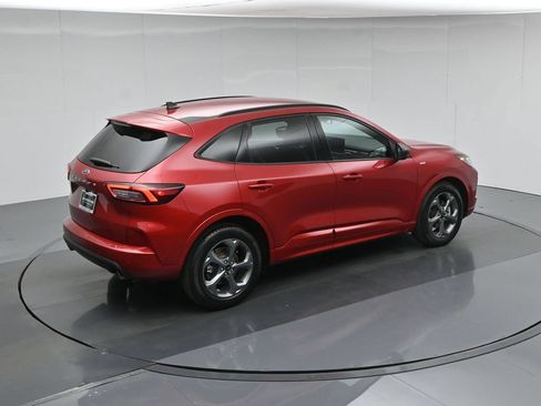 Used 2023 Ford Escape ST-Line w/ Tech Pack #1 FWD image 41