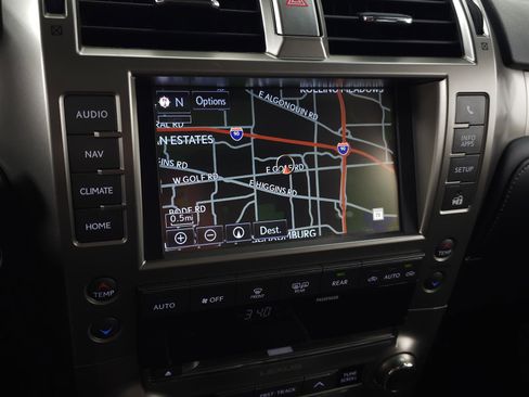 Used 2018 Lexus GX 460 Premium w/ Premium Package image 22