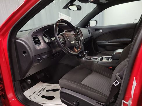 Used 2023 Dodge Charger SXT image 12