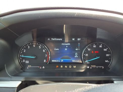 Used 2020 Ford Explorer XLT w/ Equipment Group 202A AWD/4WD image 18