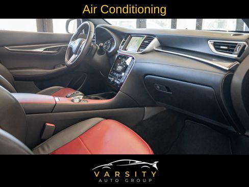 Used 2024 INFINITI QX50 Sport AWD/4WD image 17