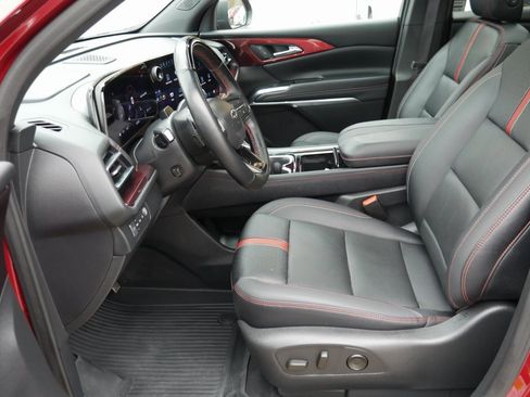 Used 2024 Chevrolet Traverse RS w/ LPO, Floor Liner Package image 8