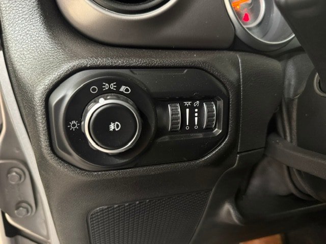Used 2020 Jeep Wrangler Unlimited Sport AWD/4WD image 44