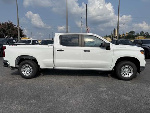 Used 2017 Chevrolet Silverado 1500 LT w/ All Star Edition AWD/4WD image 11