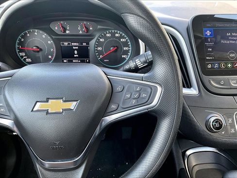Used 2024 Chevrolet Malibu LT FWD image 15