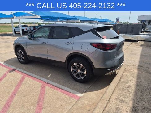 Used 2025 Chevrolet Blazer LT AWD/4WD image 8