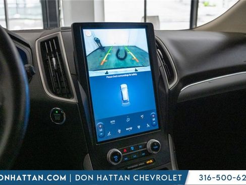 Used 2022 Ford Edge SEL image 20