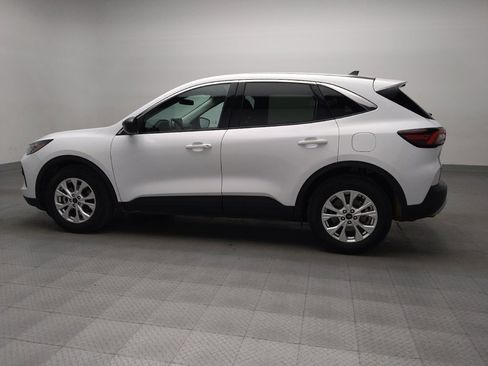 Used 2023 Ford Escape Active image 3