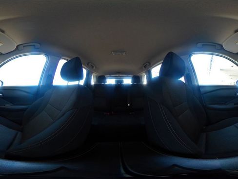 Used 2025 Nissan Rogue SV FWD image 44