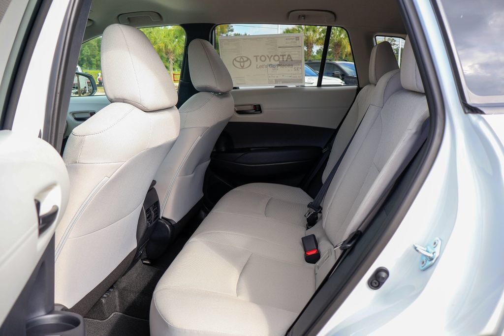 New 2026 Toyota Corolla Cross LE FWD image 8