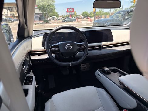 Certified 2024 Nissan Ariya AWD image 14