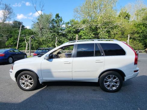 Used 2014 Volvo XC90 3.2 w/ Climate Package AWD/4WD image 4