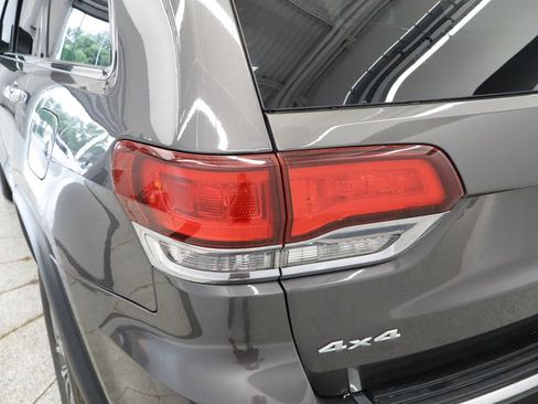 Used 2020 Jeep Grand Cherokee Limited w/ Trailer Tow Group IV AWD/4WD image 20