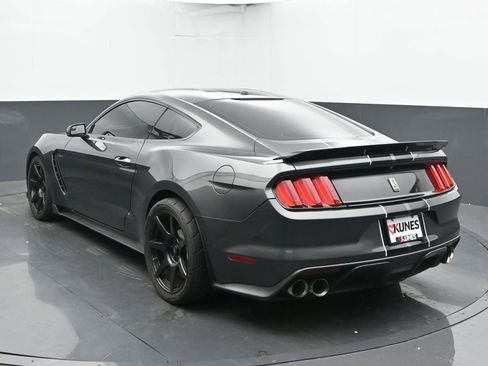 Used 2017 Ford Mustang Shelby GT350 image 10