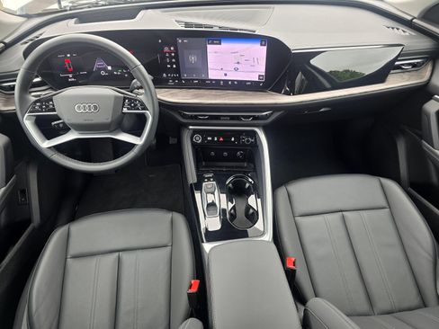 Certified 2025 Audi Q5 Premium w/ Premium Plus AWD/4WD image 16