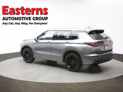 Used 2022 Mitsubishi Outlander SEL image 66