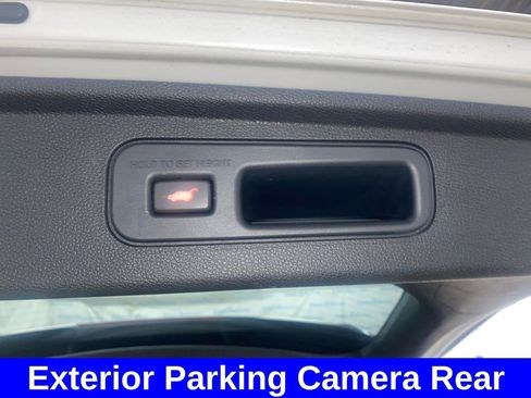 Used 2023 Honda Odyssey EX-L image 15