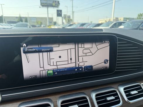 Certified 2026 Mercedes-Benz GLS 450 4MATIC image 27