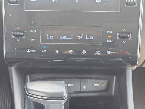 Certified 2022 Hyundai Tucson SEL w/ Convenience + Premium Package AWD/4WD image 18