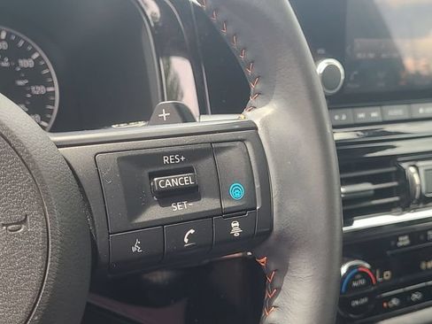 Used 2025 Nissan Pathfinder Rock Creek AWD/4WD image 18