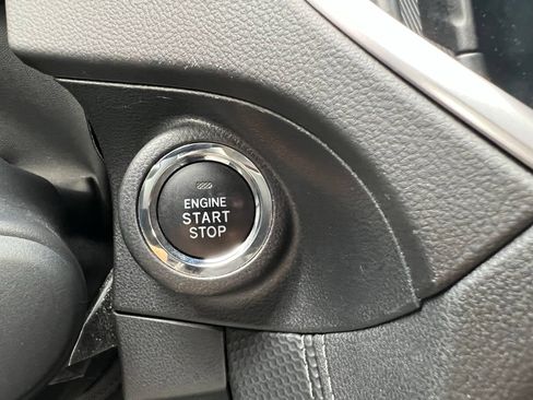 Used 2024 Subaru Forester Limited AWD/4WD image 43