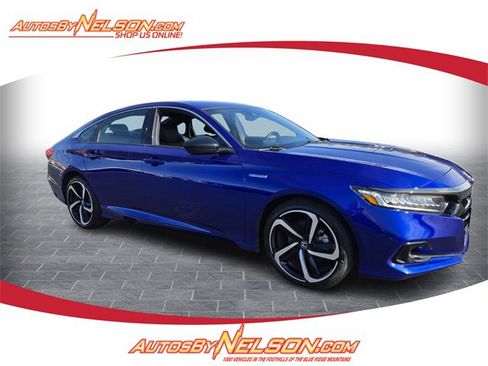 Used 2022 Honda Accord Sport image 1