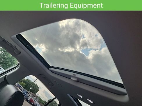 Used 2020 Chevrolet Traverse RS w/ LPO, Floor Liner Package AWD/4WD image 9