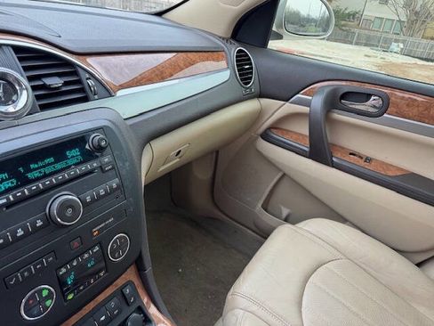 Used 2012 Buick Enclave Leather w/ Trailering Provision Package image 44