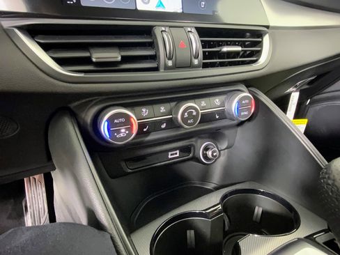 New 2024 Alfa Romeo Giulia Ti image 20