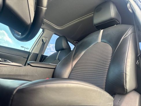 Used 2023 Toyota Camry SE w/ Cold Weather Package image 10