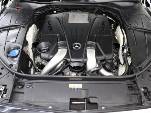 Used 2015 Mercedes-Benz S 550 4MATIC image 30