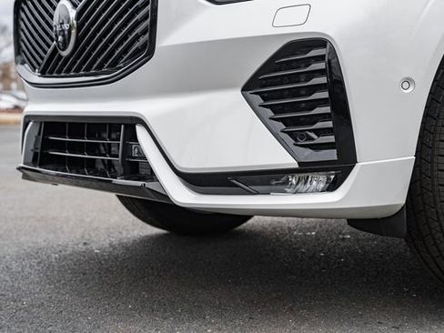 New 2026 Volvo XC60 B5 Plus w/ Protection Package Premier image 15