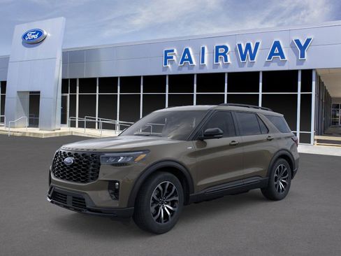 New 2026 Ford Explorer ST-Line w/ Premium Package RWD image 1