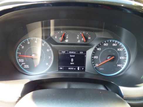 Used 2019 Chevrolet Traverse LS AWD/4WD image 26