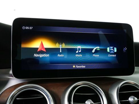 Used 2019 Mercedes-Benz C 300 Sedan image 14