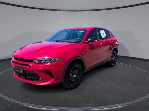 Used 2023 Dodge Hornet GT AWD/4WD image 4