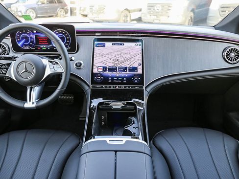 Used 2024 Mercedes-Benz EQE 350+ 4MATIC Sedan image 12