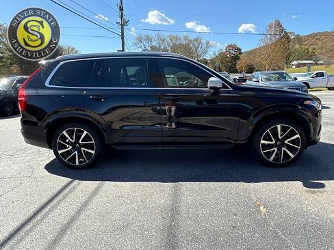 Used 2017 Volvo XC90 T6 R-Design w/ Vision Package image 7