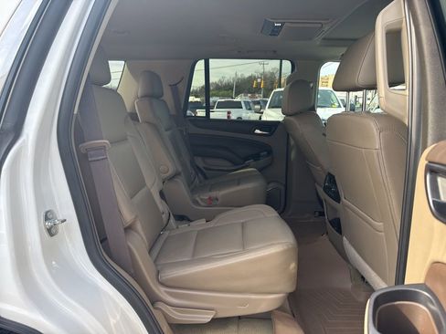 Used 2018 Chevrolet Tahoe LT image 22