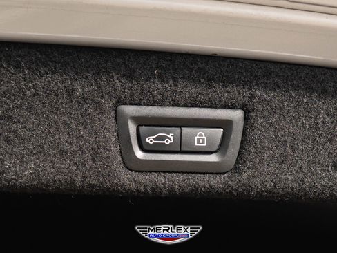 Used 2016 BMW 750i xDrive image 57