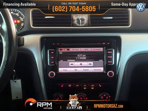 Used 2013 Volkswagen Passat 2.5 SE FWD image 15